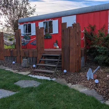 Auszeit Im Bauwagen * Arnsdorf (Doberschau-Gaussig, Bautzen)