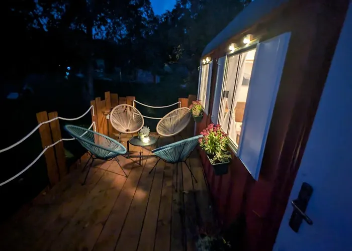 Auszeit Im Bauwagen بيت للعطل